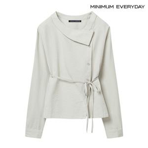 정상가:69,000원 ㅣ [미니멈 에브리데이]사선 버튼 블라우스 (EB1BA025D)