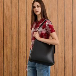 에드나 토트백 - 블랙 CK2-40270966-1