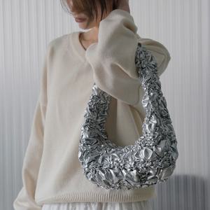 콰니 에어리 토트 백 미니 2컬러