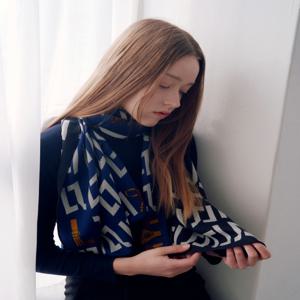 루이까또즈 더위시 양면 롱 스카프 블랙 1DPP701BL