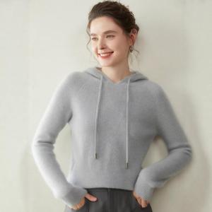 [브리치]  / 여성 겨울 후드 양모 니트 크림화이트 S