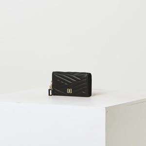 [선물포장/쇼핑백동봉]블랙 칼라일 엠보 가죽 골드 DD카드지갑 DCWA2E218BK