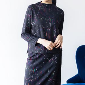 [최초가 178000원] 크레용리프 모크넥 긴소매 탑 AGFPTN13 퍼플