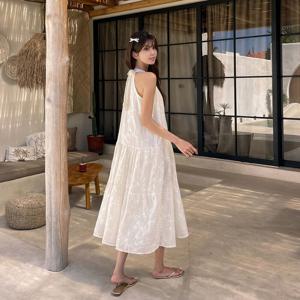 [브리치] 비바럽 / 홀터넥 여름원피스 플라워 나시 바캉스룩 OP19919F