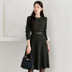 (~XXL까지) 리엘스데 버튼장식 플레어 원피스 겨울 롱원피스 하객룩 오피스룩 모임룩 격식룩 빅사이즈