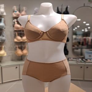 비너스 [브라1+팬티2]무빙 스트래치 풀컵 브라 +팬티세트-VBRF245AVPTF245CS