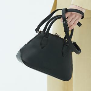 [리퍼브][정상가 173,000원] 핸드메이드 펜타곤 스퀘어 토트 백 l B08