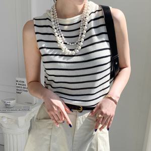 여자 여름 스트라이프 슬림 라운드 민소매 나시 핏이 예쁜 썸머 날씬 단가라 이너티