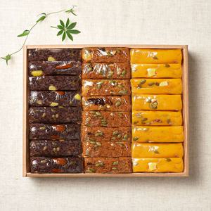 [작심밀도]대통령표창 대월떡집 떡선물세트 6호/ 총24개, 1.92kg/ 호박영양찰떡,약식,흑미영양찰떡