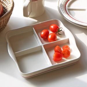 쉐난고 카디날 빈티지 레드 라인 사각 4칸 나눔접시 21.7cm