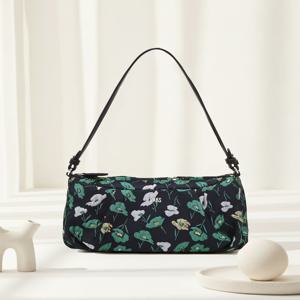 [닥스핸드백][쇼핑백동봉]그린플라워 원단 미니숄더 겸 크로스백DCBA6E510