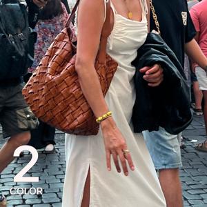 [브리치]  /  익일출고가능  멋스러운 포지타노 짜임 가죽 숄더백 2color