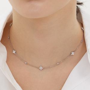 에센스 실버(W) 모이사나이트 플라워 스테이션 목걸이 HL4N54415W9450