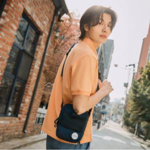 빈폴ACC ANY-WEATHER 크로스백 - 네이비 BE54D2M04R