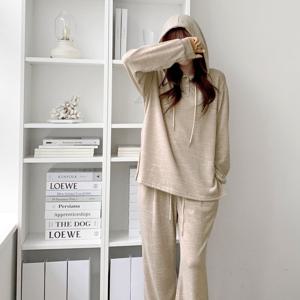 [브리치]  / 단추 후드티 부츠컷 와이드 트레이닝 팬츠 세트  플러