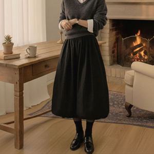 [하프클럽] 누빔 패딩 벌룬 롱 스커트 겨울 누비 밴딩 치마 방한