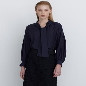 닥스 여성 [[24FW]] DLBL4C707N3 [가격인하][울] 네이비 탈착 타이 튤립형 긴소매 블라우스