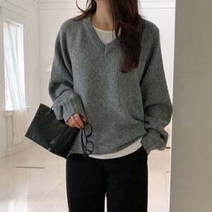 [브리치] 10가트 / 4707 여리여리 루즈핏 울 브이넥 니트 가을 겨울 레이어드