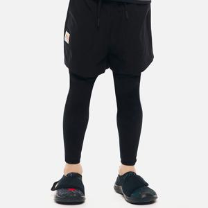 키즈 에센셜 9부 레깅스 쇼츠 블랙 (B6SKWLP302BLK)