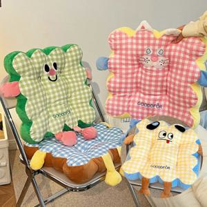 (1+1) 큐티 체크방석 의자방석 폭신한 방석 사무실 좌식 겨울 방석