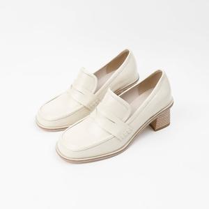 [신난다슈] 여성 구두 펌프스 힐 5cm 페니 로퍼 힐 발편한 사각코 통굽 미들힐 BA24382 아이보리