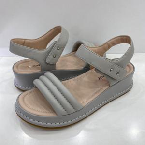 [에스콰이아]에스콰이아 여성 캐주얼 통굽 샌들 YADMSD715cm 571