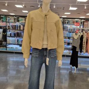 라티움 HC34 봄,가을레더우레탄소재페이크가죽하이넥지퍼형숏점퍼 T2517JK01