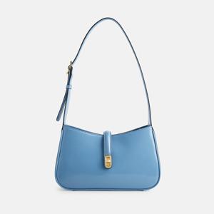 [메트로시티] [MO8090 라인] NEW 25SS 빅토리아 글로시 숄더백 M251MO8092F