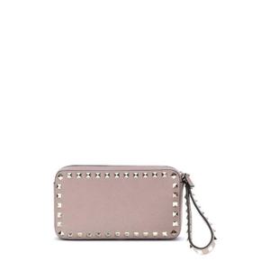 Valentino Garavani 락스터드 집업 클러치백 7W2P0AR3VSH P45 TP945649467