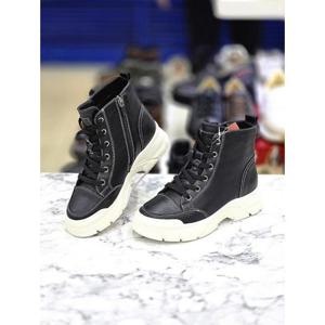 허시파피 여성 4cm 굽 컴포트 캐주얼 워커 하이탑 스니커즈 운동화 3FR611