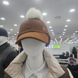 [엘르골프]여성 겨울 귀달이 방울 변형 캡6K87401