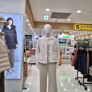 [피에이티]인조 무스탕 라운드 자켓  ML81203-US