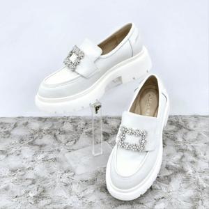 [탠디]여성사각 장식 청키 로퍼 X2HS50YD06 LM-IVORY 2SD JJ