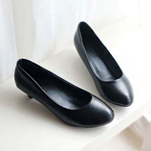 빅사이즈 심플 기본 디자인 여성 정장 구두 펌프스