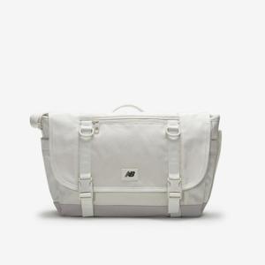 뉴발란스크로스백 EQS NBGCFSS202-64 어센틱메신저백