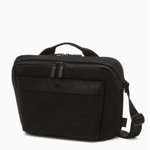 [닥스] 블랙 로고장식 나일론 크로스백 DBBA5F665BK