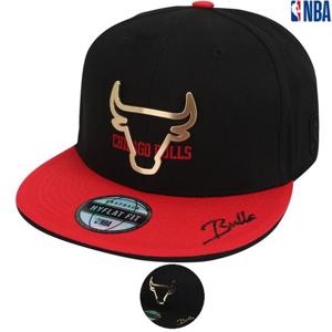 [엔비에이]남여공용 시카고불스 아웃라인 메탈 모자 (N245AP614P)