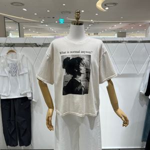 [밸리걸] 포토 프린트 루즈 티셔츠 602570