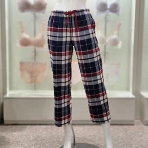 [엘르] 네이비 텐더 체크 여성 9부 파자마 EEWEF913NV