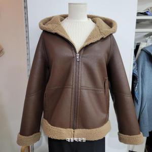 올리비아하슬러 DP01 페이크 후드 무스탕 OHEWJP103