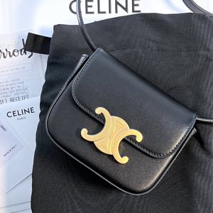 셀린느 트리오페 미니백 카프스킨 10I513