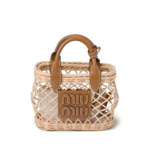 25 FW 미우미우 우븐 바스켓 토트 백 5BA287VOOO2CQV TP432421159