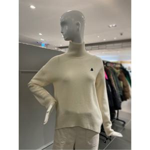 르니앤맥코이 곰돌이 자수 터틀넥 울 니트 (MN01KM717FJZ)