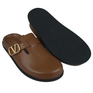 발렌티노 가라바니 남성 뮬 샌들 XY2S0E69BEK L94