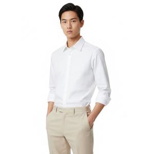 GUCCI 미니 인터로킹 G 도트 셔츠 (751077 ZAM6G 9000)