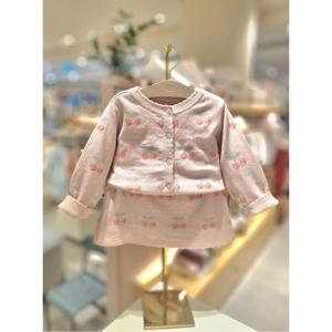 (밍크뮤10) 26봄HK(PK)하트체리자카드니트가디건 스커트SET (S3611520002)