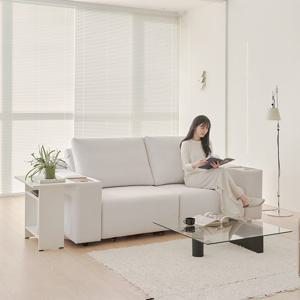 포스트모던 알렉 전동 모션 슬라이딩 패브릭 무빙 3인용 소파