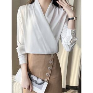 [예쎄][예쎄] 브이넥 쉬폰 솔리드 블라우스 (S5FBL022A)