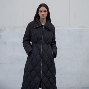 [에고이스트] ER4TD905 물결퀼팅 와이드카라 롱구스다운 (25년 겨울)