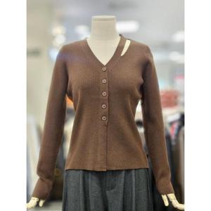 오조크 세이브존01 어깨트임 브이넥 긴팔스웨터 FOTWCWV596P